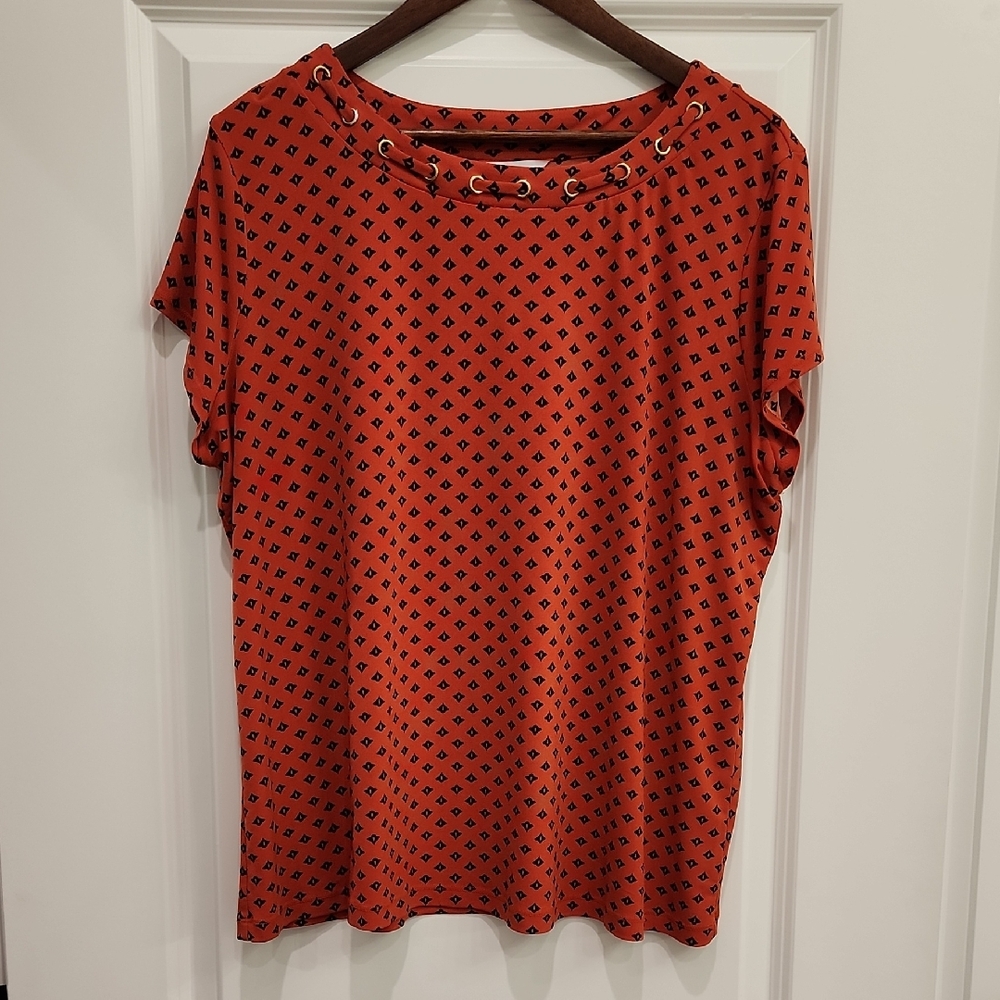 Liz Claiborne Orange‎ And Black Patterned Blouse